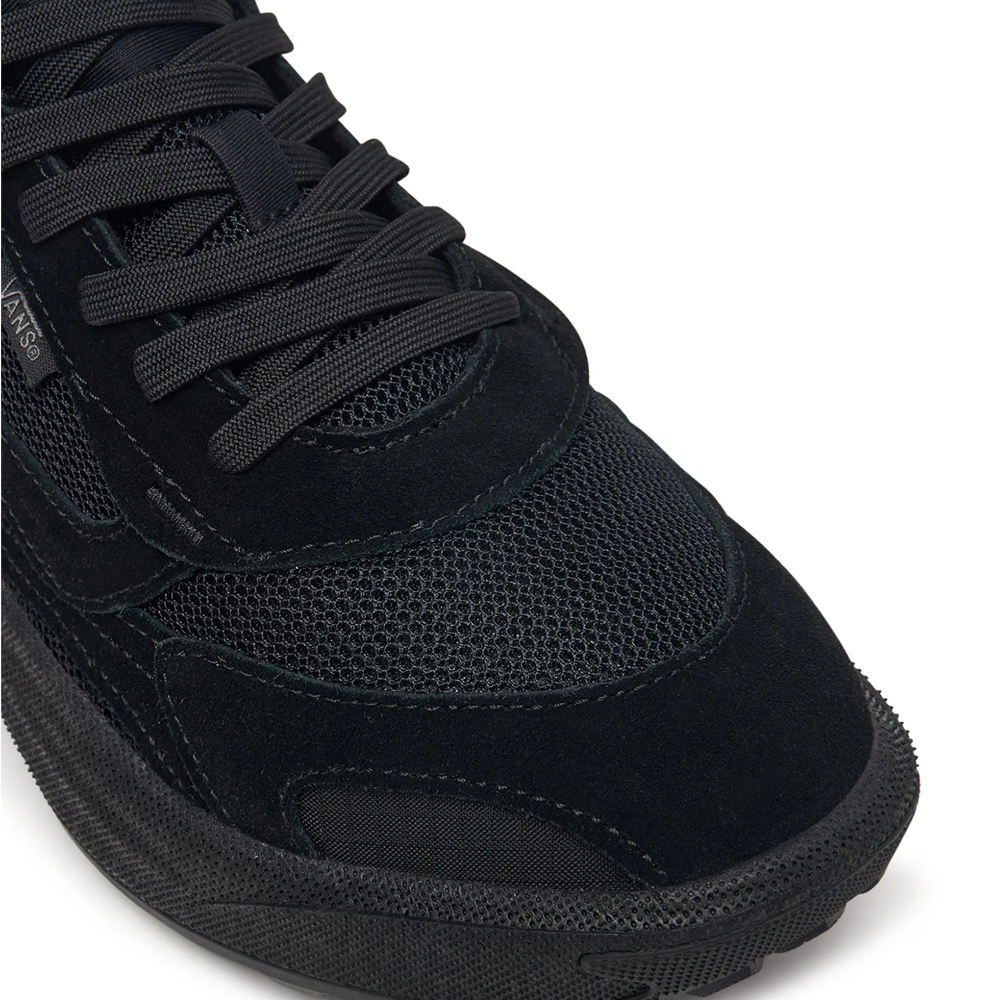 VN000EJ8BLK1_000_4